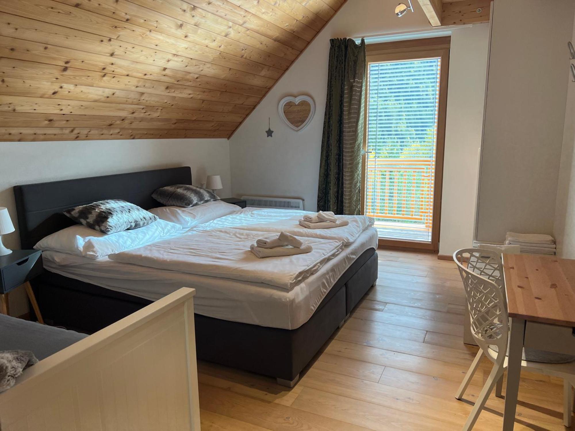 Eschenweg Apartment Бад Клайнкирххайм Екстериор снимка