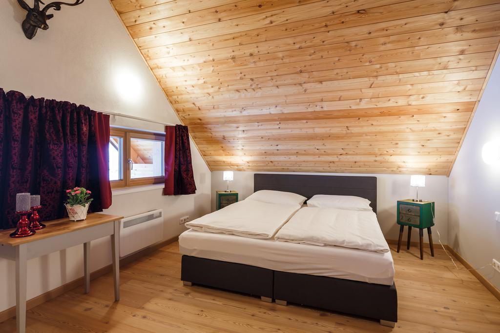 Eschenweg Apartment Бад Клайнкирххайм Екстериор снимка